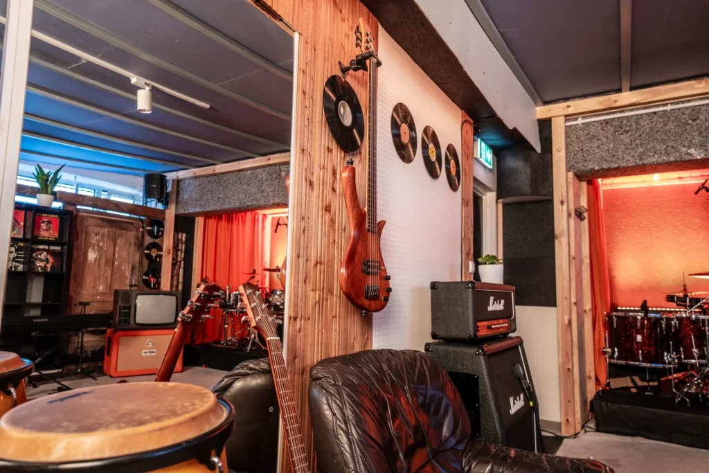 Boogie House Studio - magazyn Sztuki