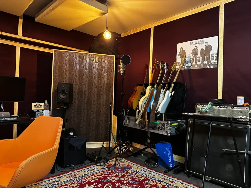 Zachariasz Studio w Magazyn Sztuki w Warszawie