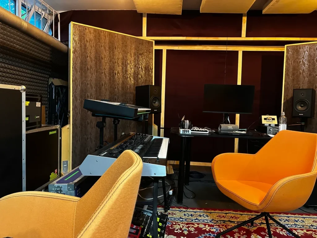 Zachariasz Studio w Magazyn Sztuki w Warszawie